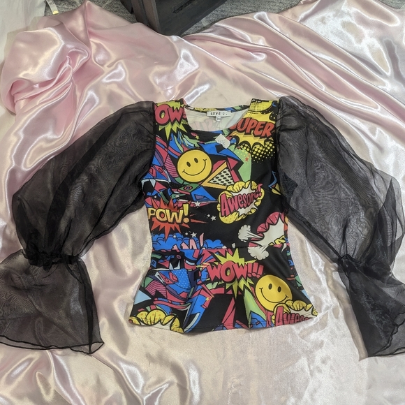 NWT Love J Size Small Printed Top - Picture 1 of 11